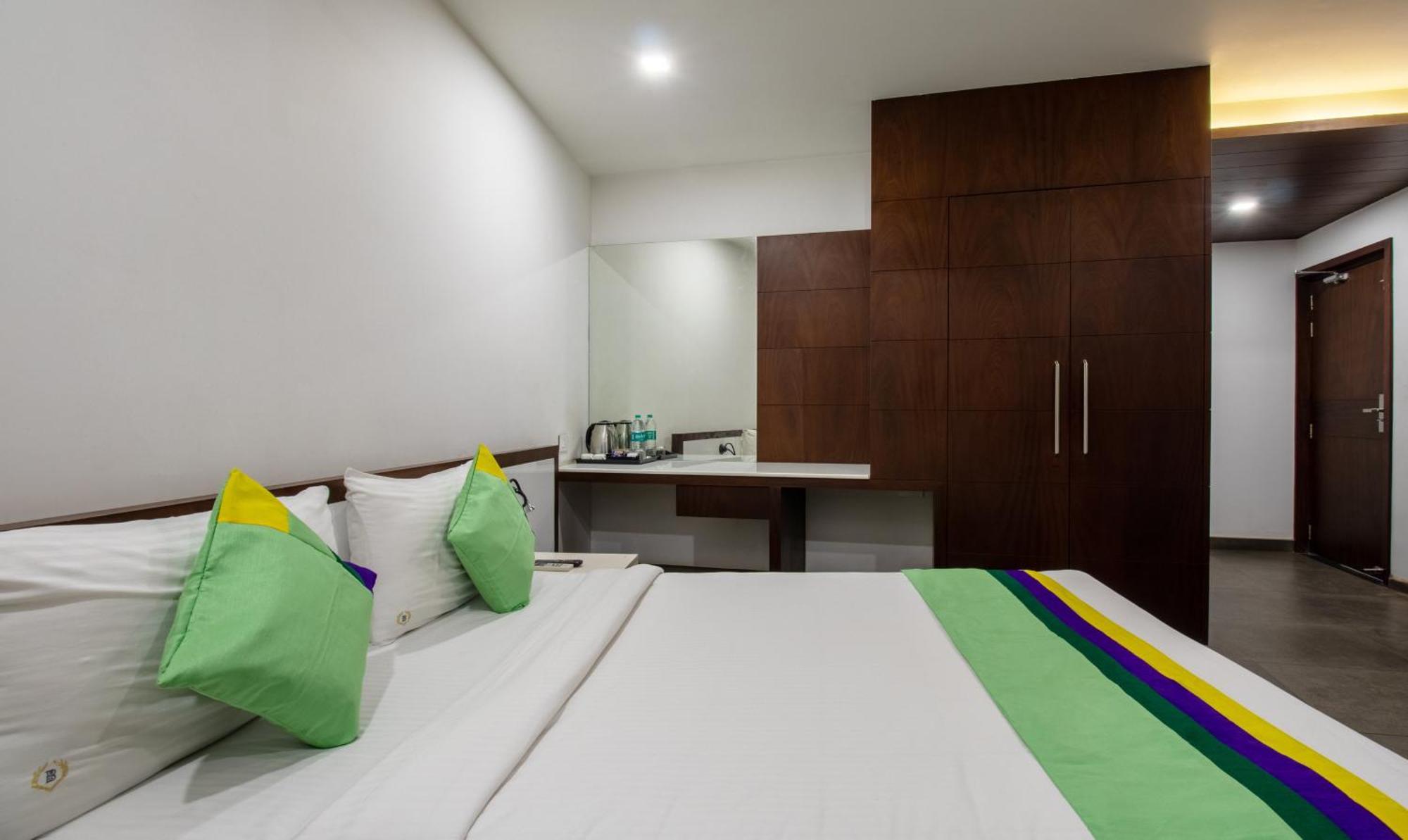 Treebo Brahma, Wayanad Hotel Szultán Bathery Kültér fotó
